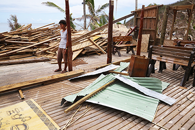 Cyclone Winston : Fiji : 2016 : News : Photos : Richard Moore : Photographer